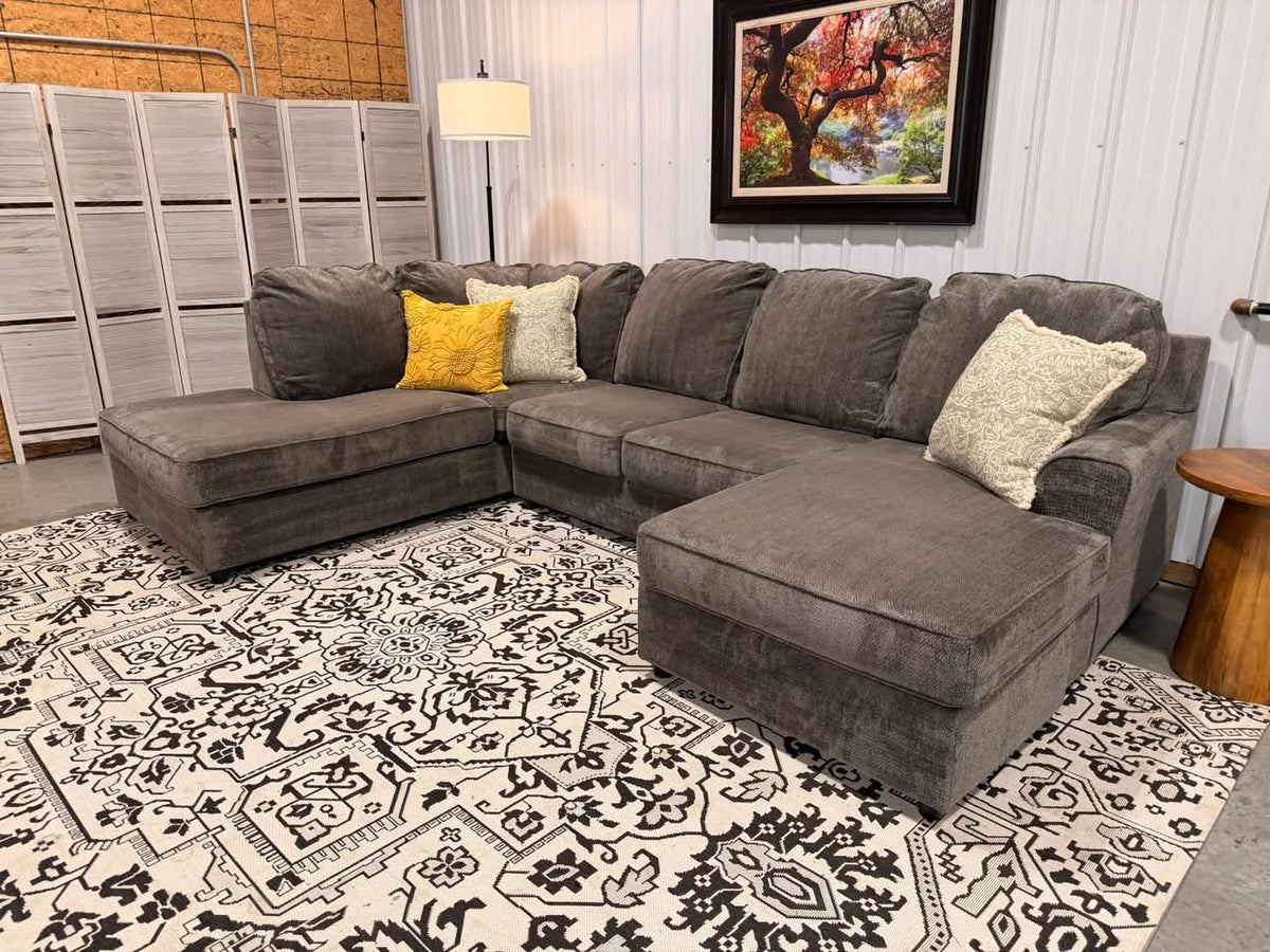 3 Piece Gray Sectional