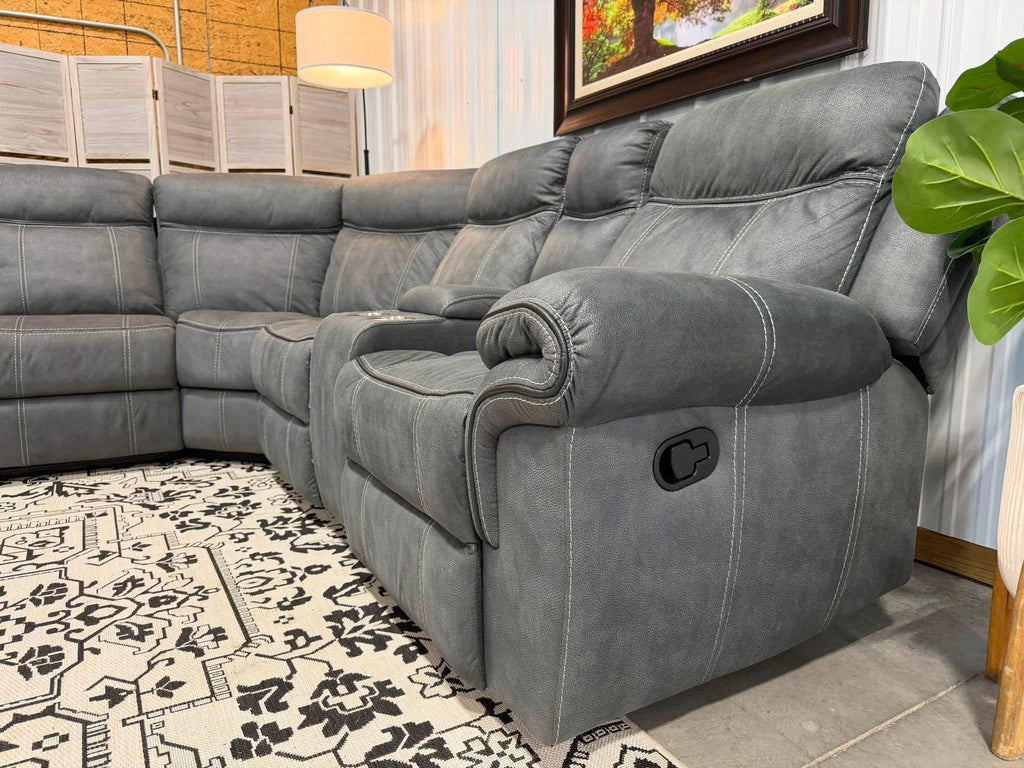 3 Piece Reclining Sectional