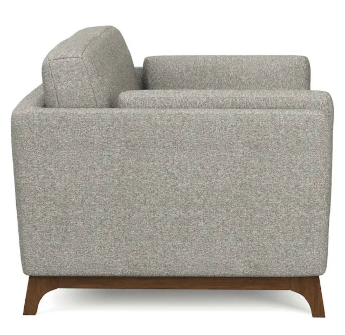 NEW Article “Centi” Loveseat