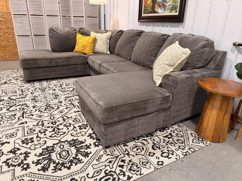 3 Piece Gray Sectional