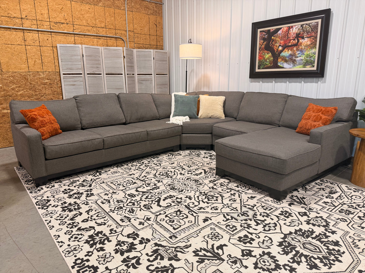 5 Piece Gray Jonathan Louise Sectional