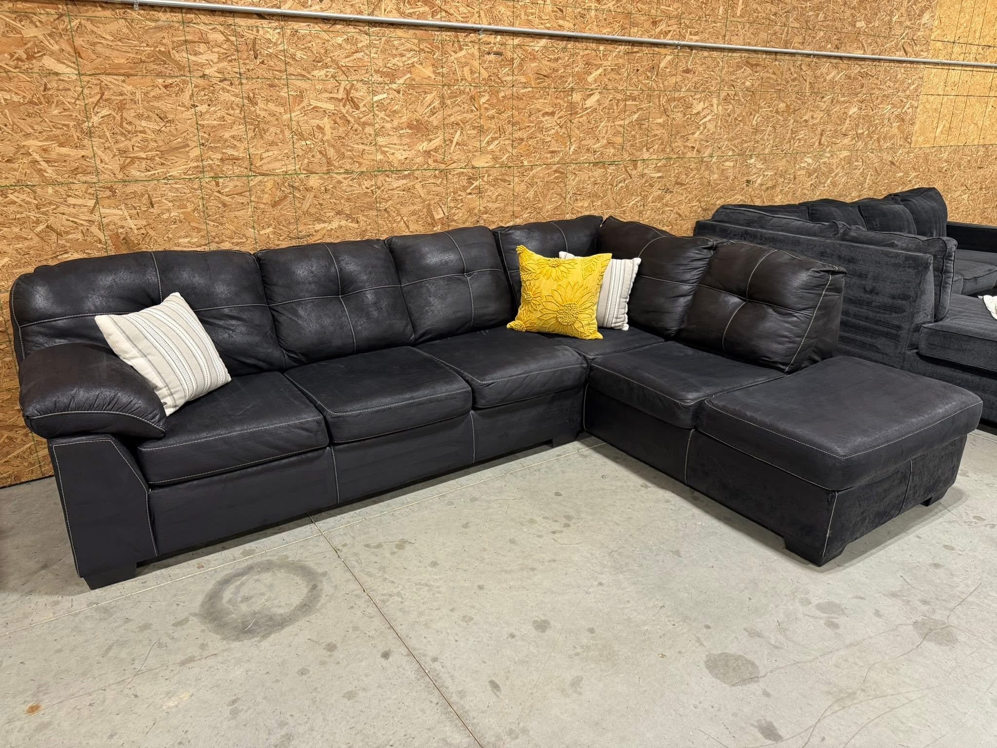 2 Piece Dark Gray Sectional