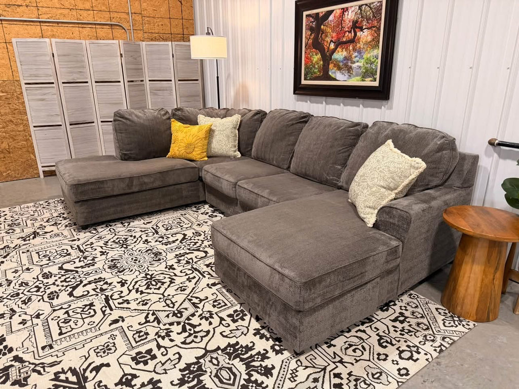 3 Piece Gray Sectional
