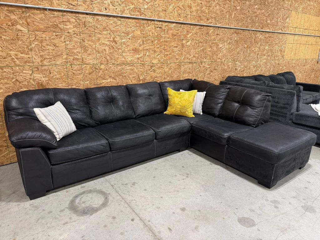 2 Piece Dark Gray Sectional