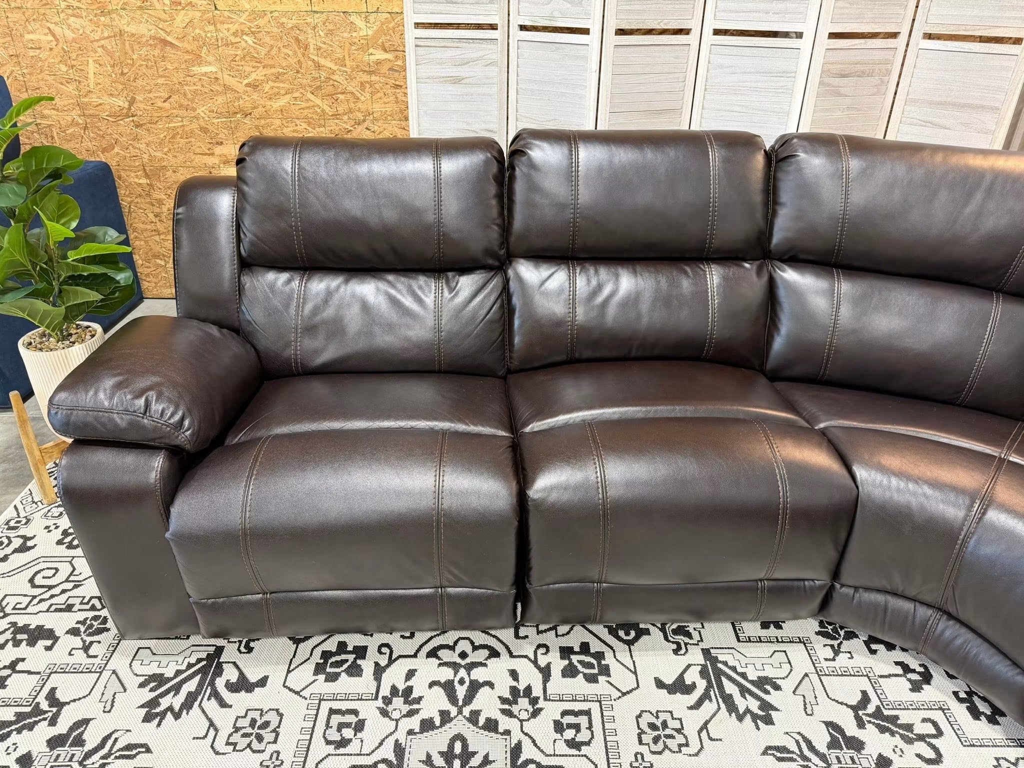 6 Piece Leather Reclining Sectional