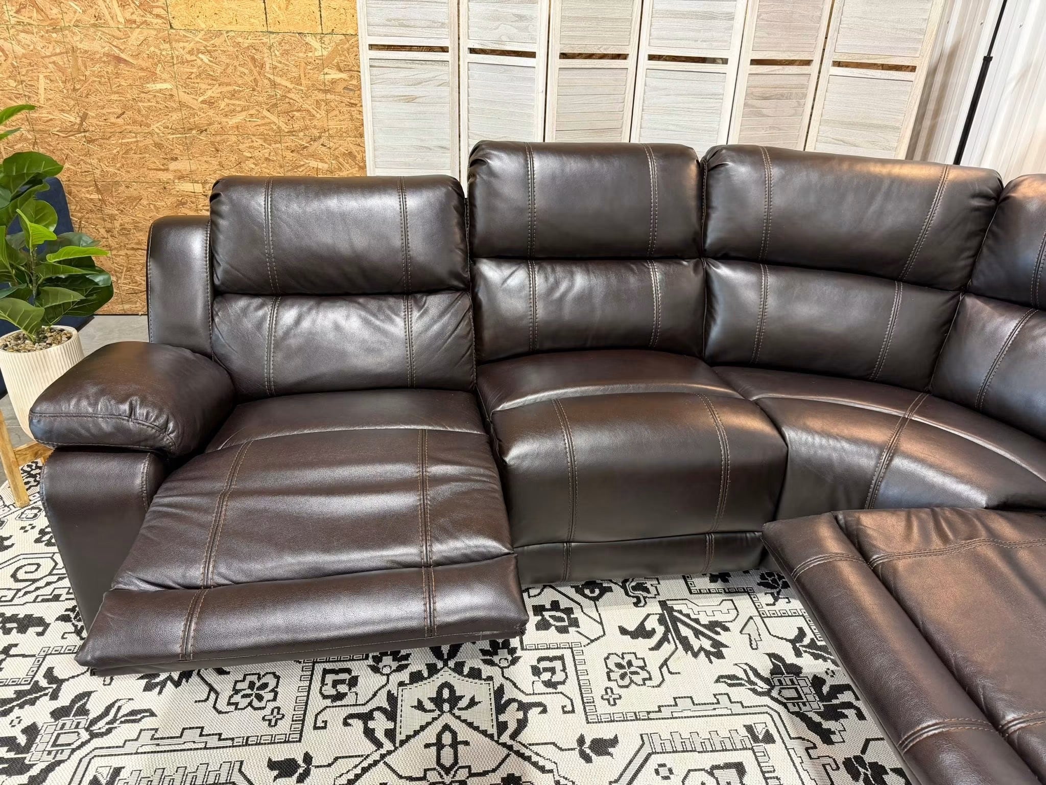 6 Piece Leather Reclining Sectional