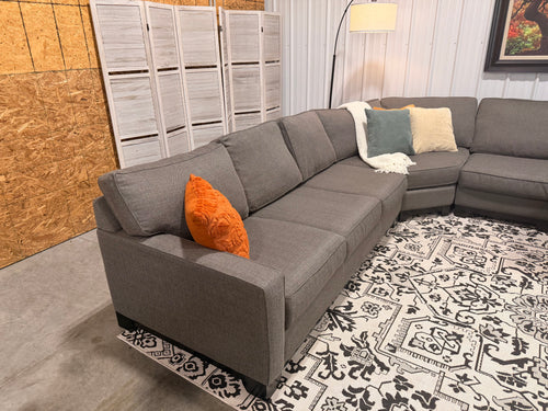 5 Piece Gray Jonathan Louise Sectional