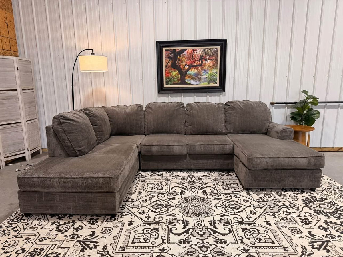 3 Piece Gray Sectional