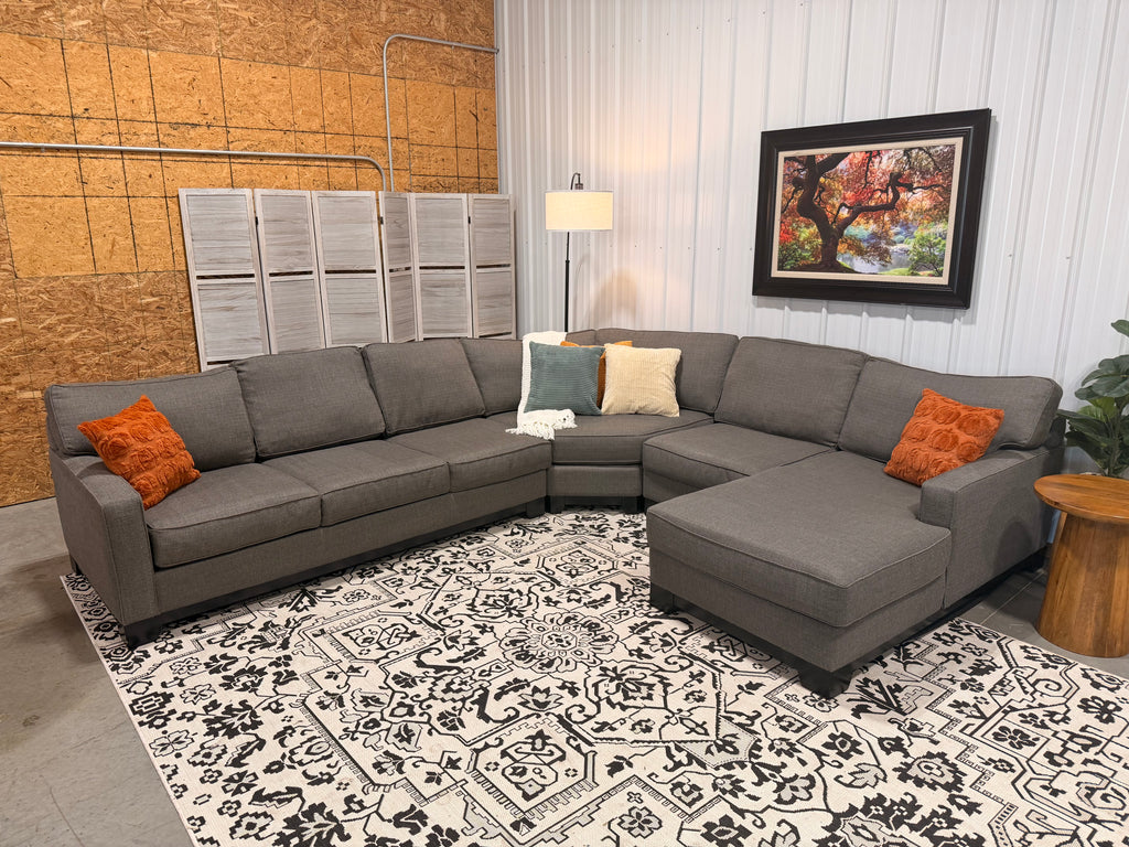 5 Piece Gray Jonathan Louise Sectional