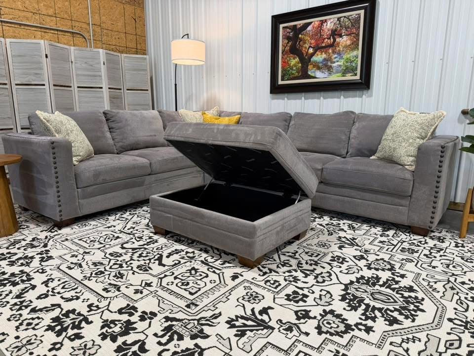 Gray 2Piece Thomasville Sectional